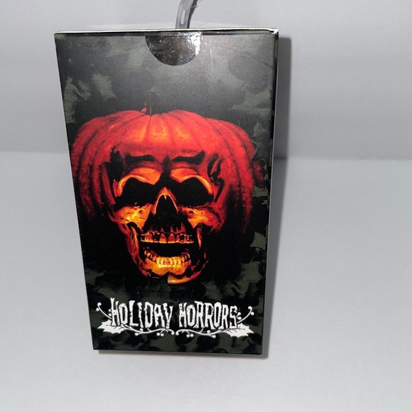HALLOWEEN II MICHAEL MYERS HOLIDAY HORROR DECORATION TREE ORNAMENT - Picture 3 of 4